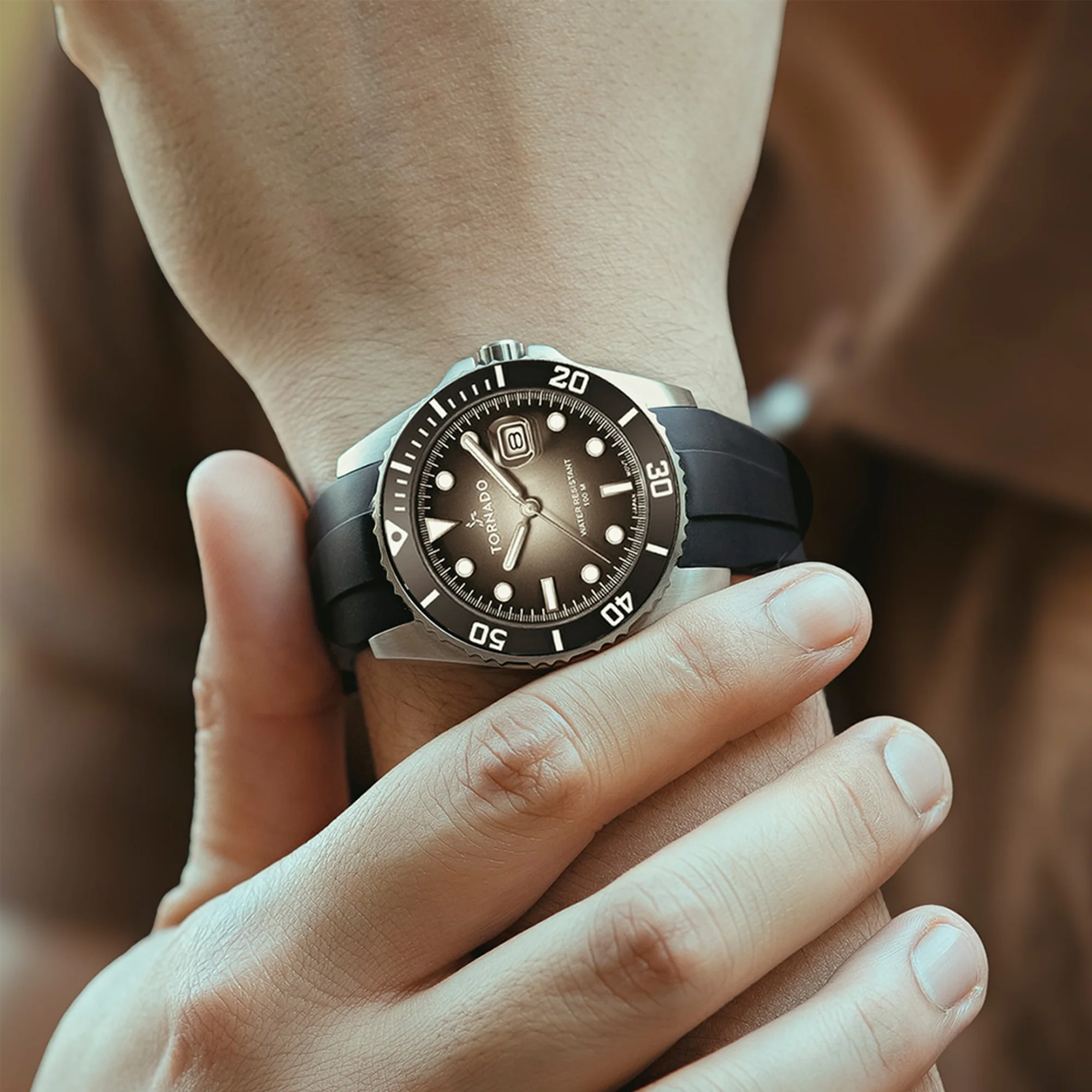 LUMINA Analog Black - Image 5